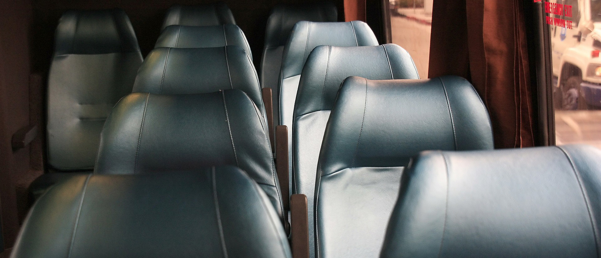 Linja-auton penkkejä